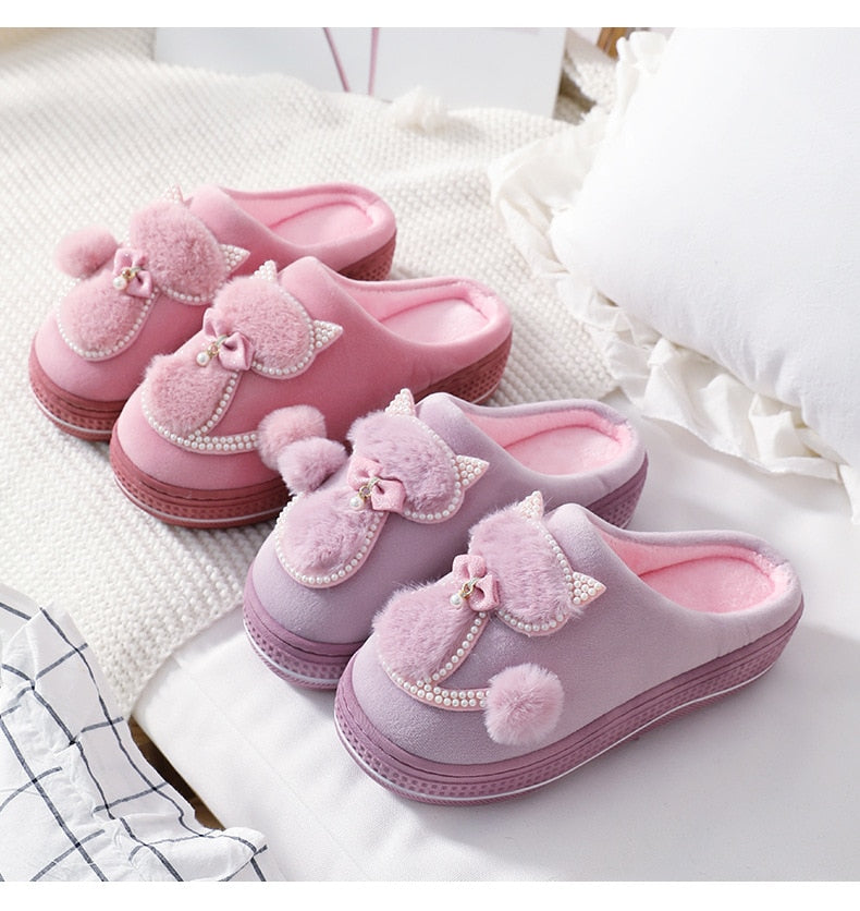 Royal Whiskers – Pearl Cat Slippers
